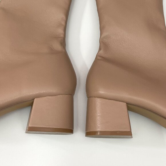 Steve Madden Beige Ankle Boots With Black Cap Toe & Side Zip Size 7.5 - Picture 4 of 8